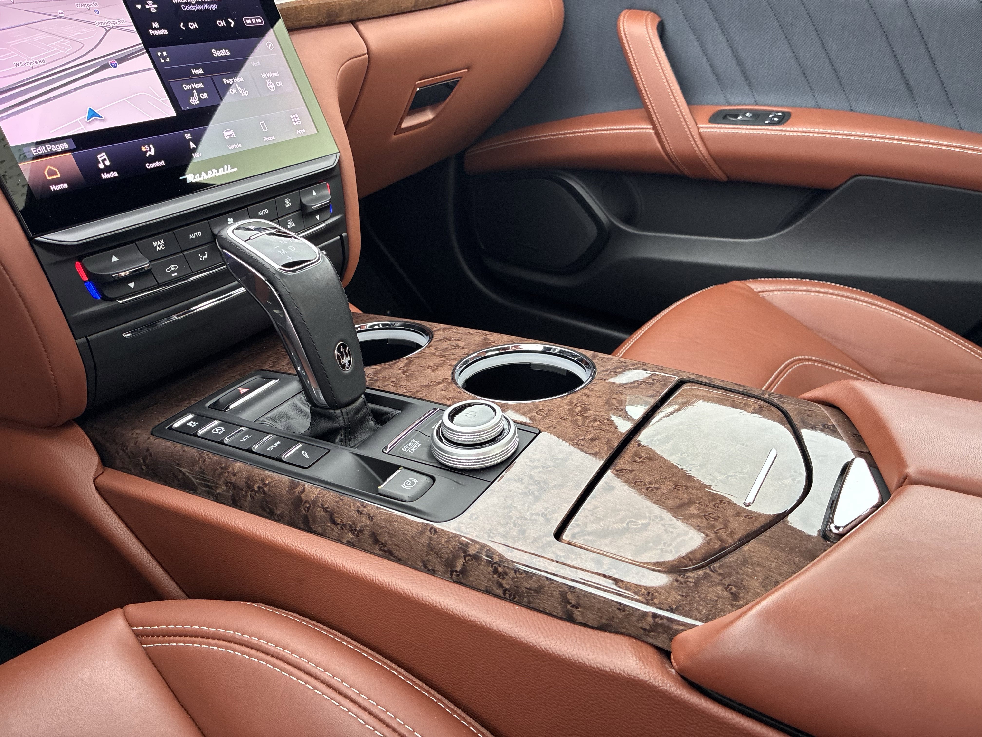 Used 2021 Maserati Quattroporte S GranLusso image 20