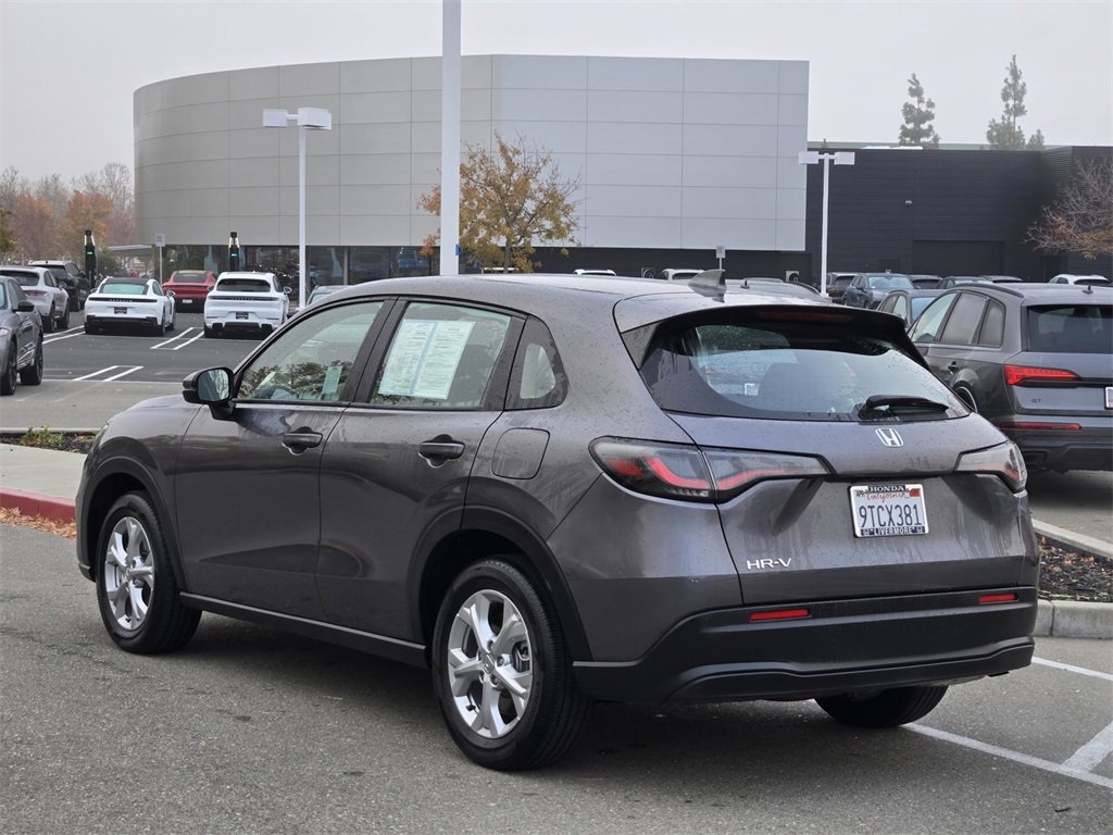Certified 2025 Honda HR-V LX image 6