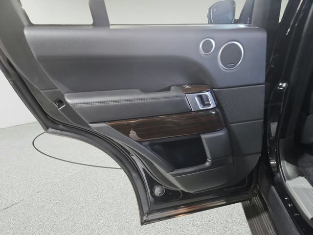 Used 2016 Land Rover Range Rover Supercharged AWD/4WD image 20