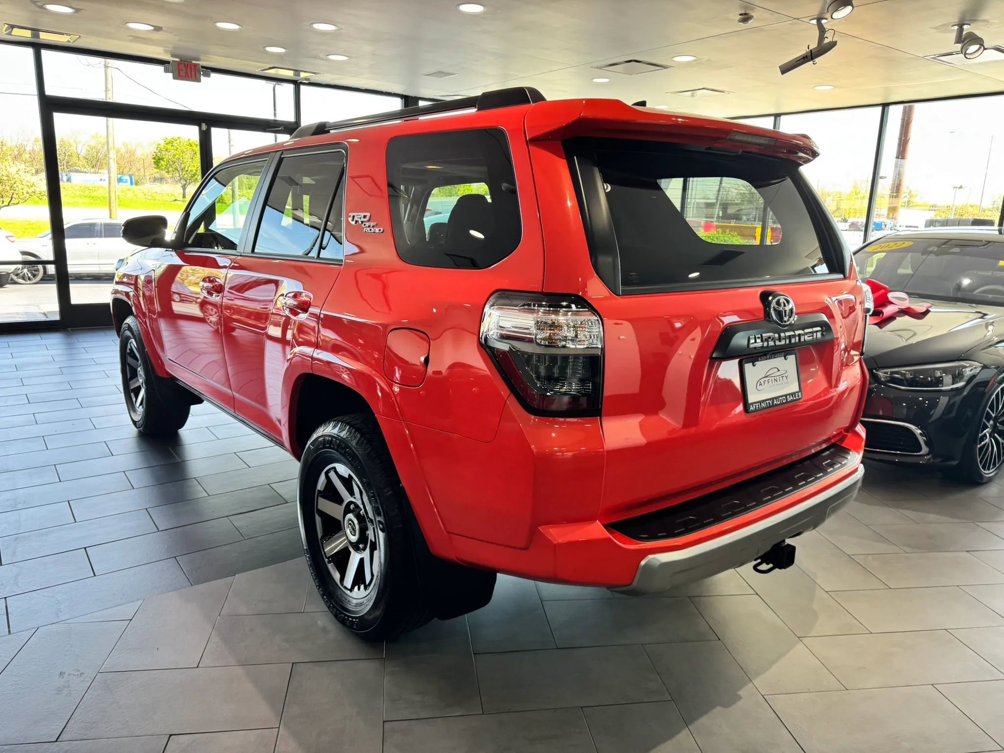 Used 2024 Toyota 4Runner TRD Off-Road Premium w/ Moonroof Package AWD/4WD image 3