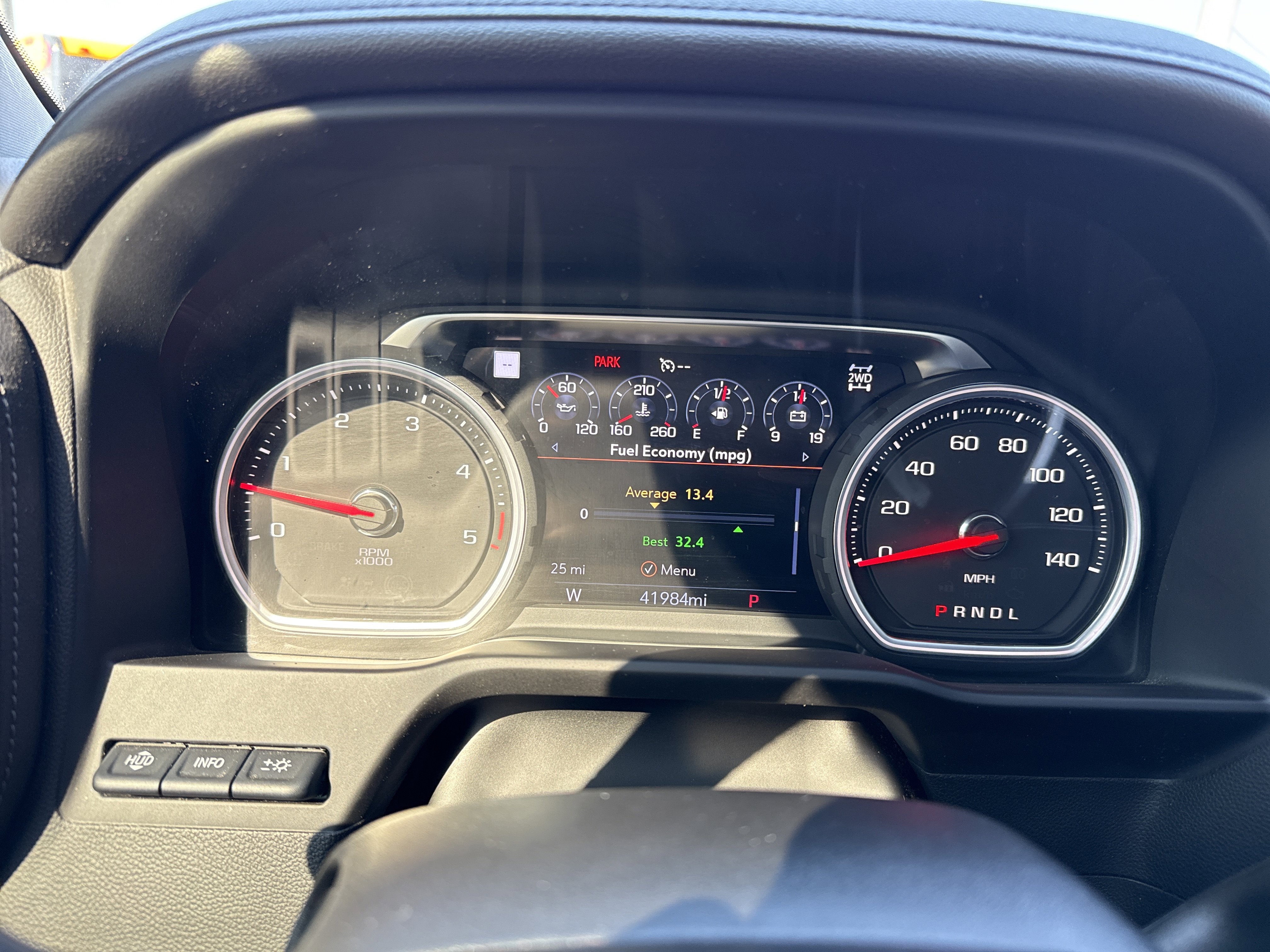 Used 2022 Chevrolet Silverado 2500 LTZ w/ LTZ Premium Package image 20