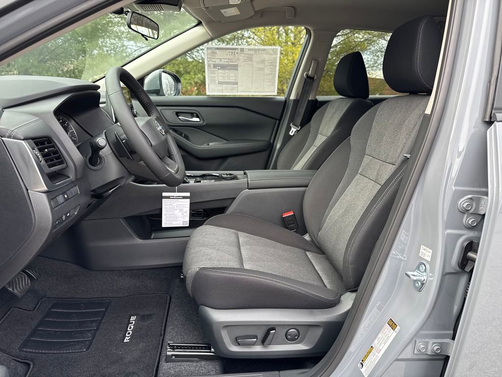 New 2026 Nissan Rogue SV w/ Cold Weather Package image 10