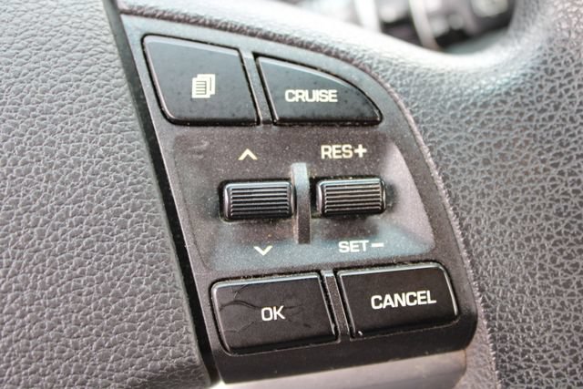 Used 2019 Hyundai Tucson SE AWD/4WD image 17