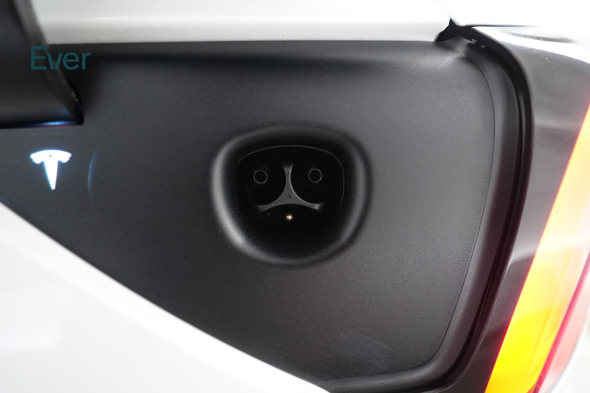 Used 2023 Tesla Model Y Performance AWD/4WD image 10