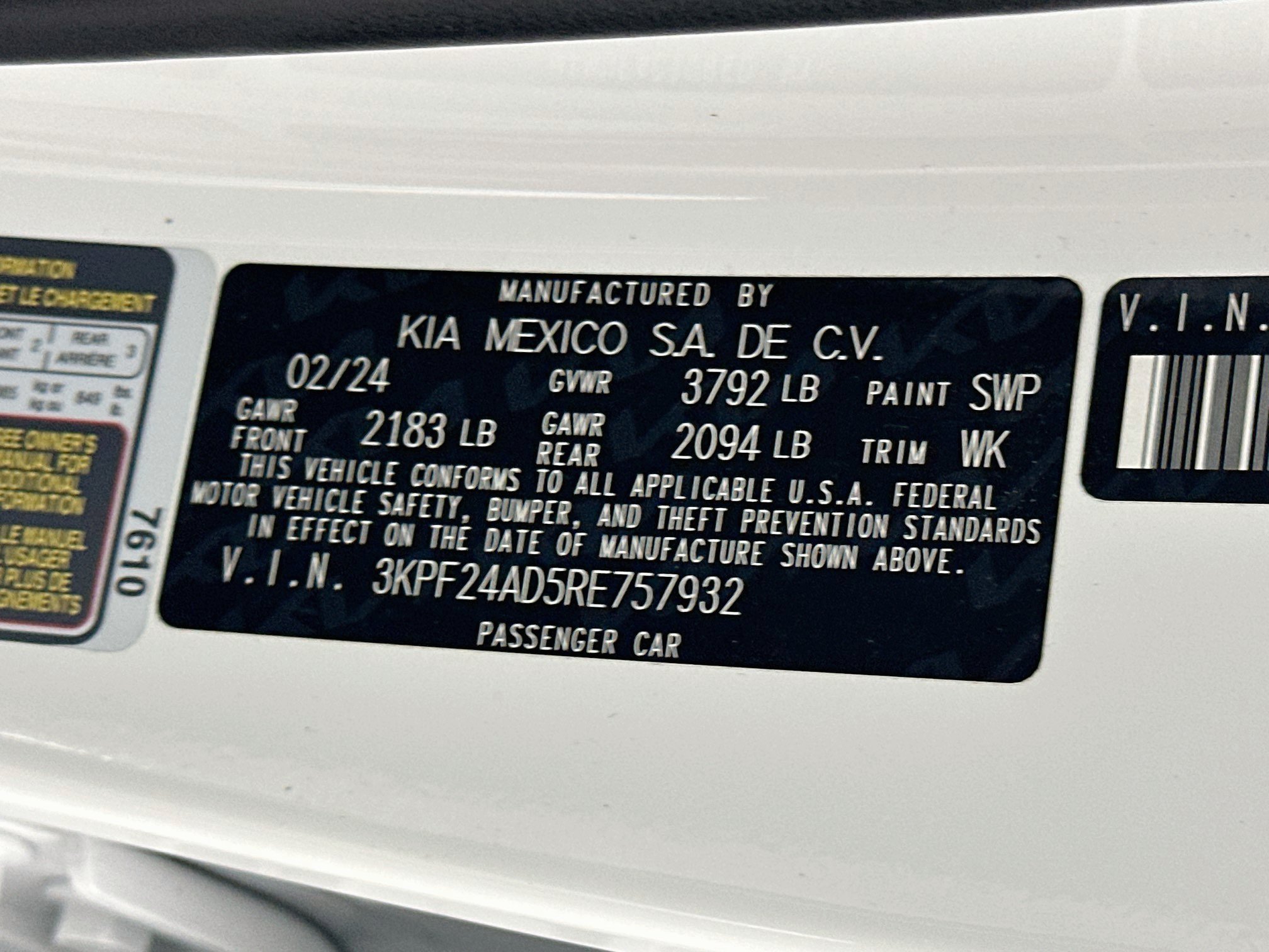 Used 2024 Kia Forte LXS FWD image 12