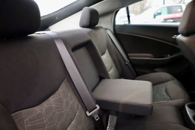 Used 2017 Chevrolet Volt LT w/ Comfort Package image 34