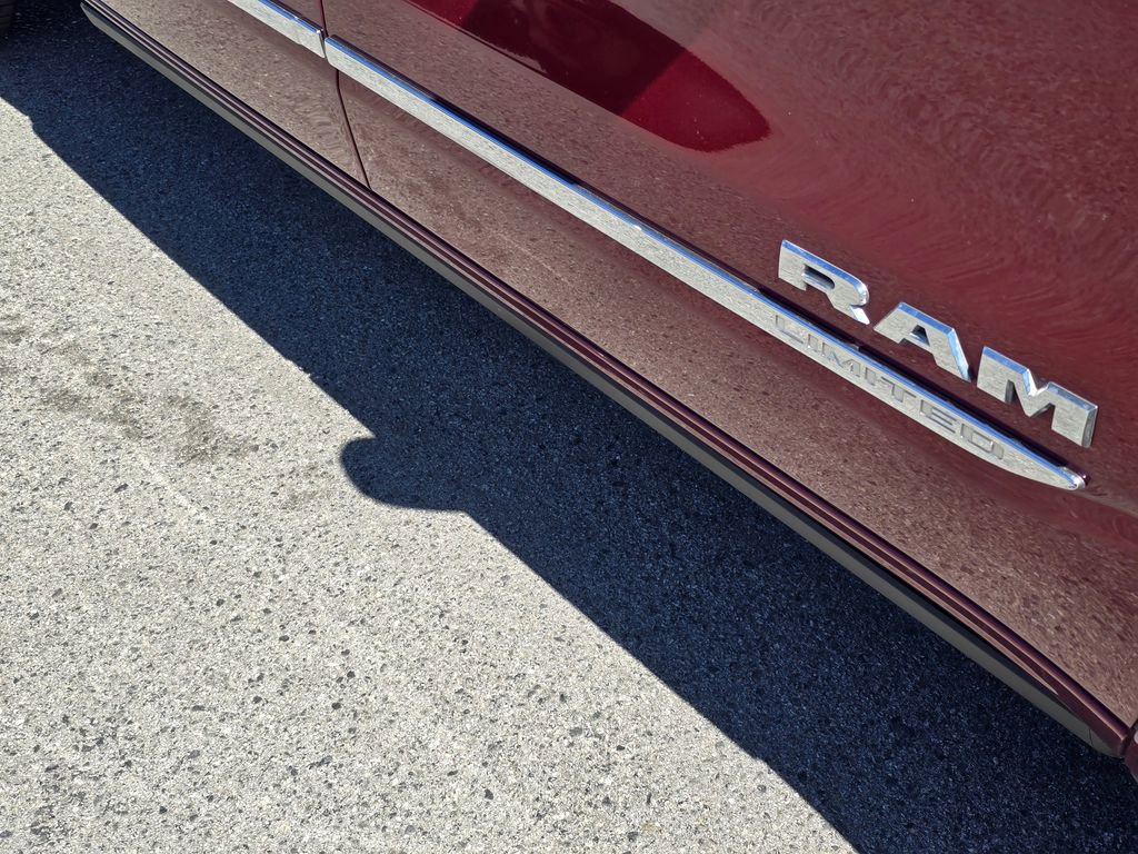 Used 2019 RAM 1500 Limited image 6