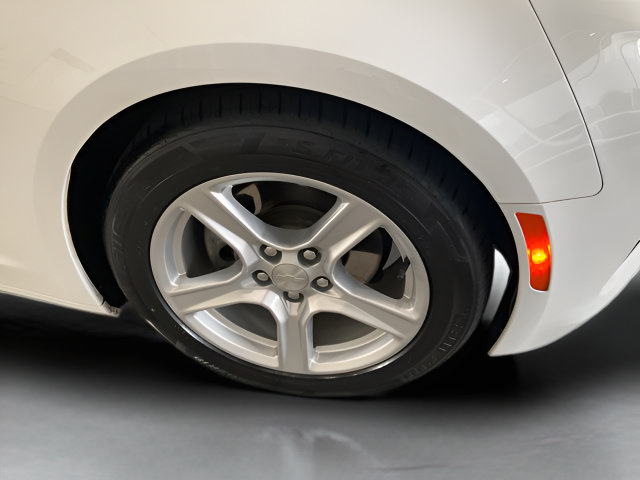 Used 2023 Chevrolet Camaro LT RWD image 24