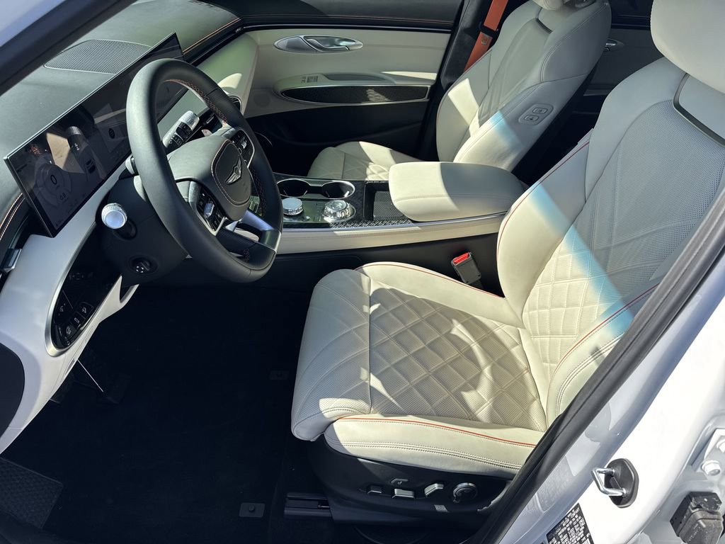 Used 2026 Genesis GV70 3.5T Sport Prestige image 9