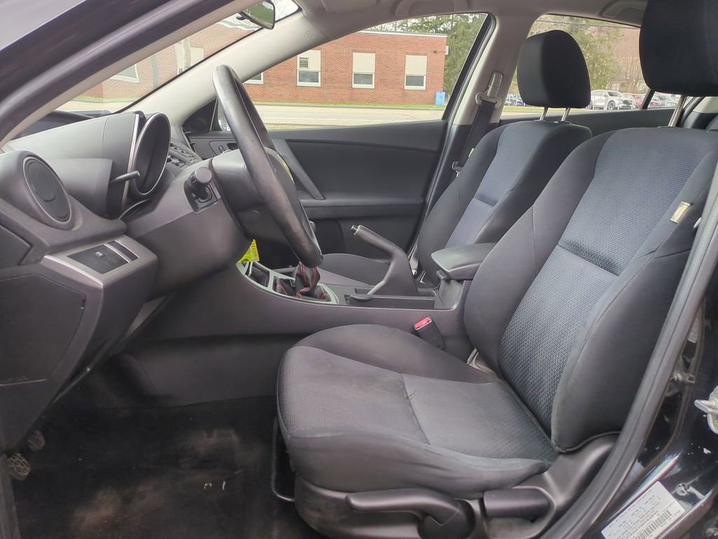 Used 2010 MAZDA MAZDA3 i Touring FWD image 20