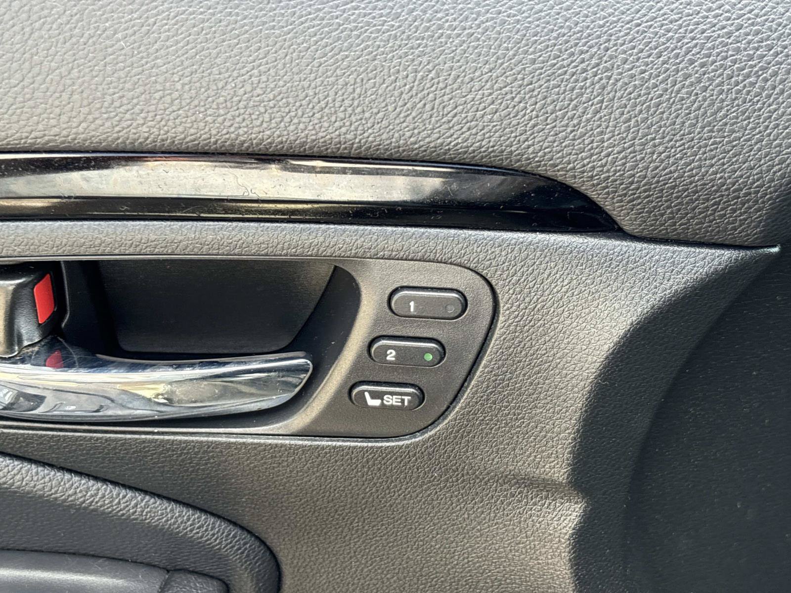 Used 2019 Honda Pilot Touring image 13