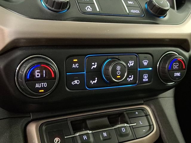 Used 2020 GMC Acadia Denali w/ Technology Package AWD/4WD image 17