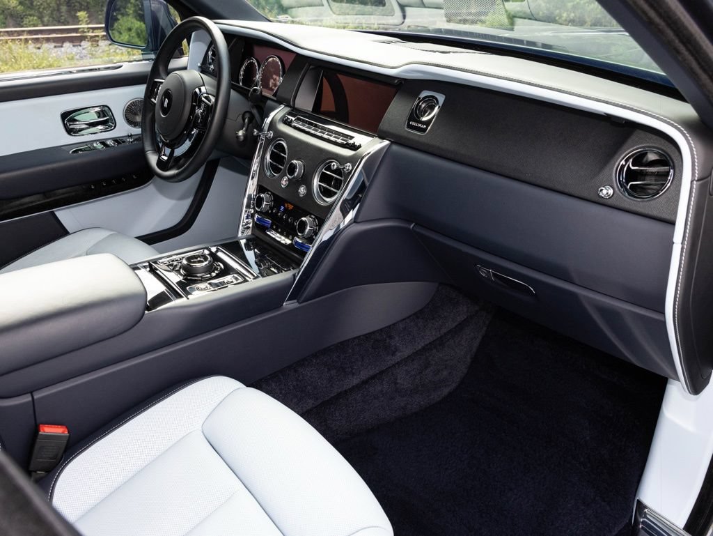 Certified 2022 Rolls-Royce Cullinan w/ Cullinan Package AWD/4WD image 82