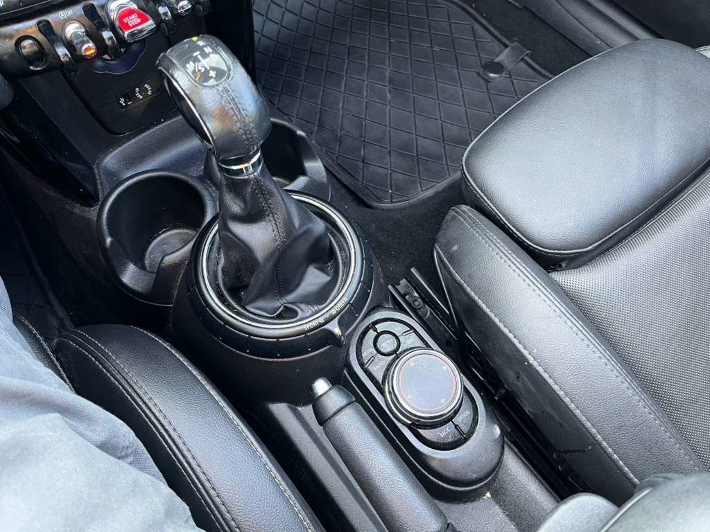 Used 2017 MINI Cooper S image 17