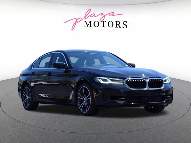 Certified 2023 BMW 540i xDrive w/ Premium Package AWD/4WD image 3