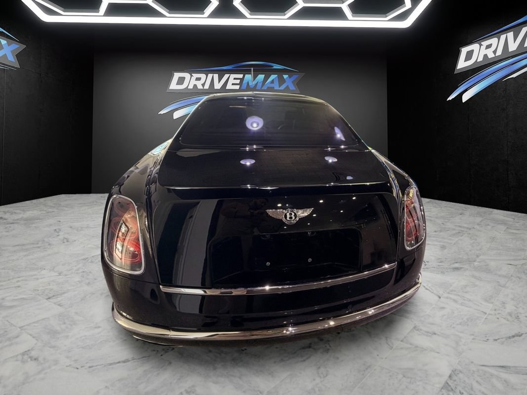 Used 2016 Bentley Mulsanne Speed RWD image 6