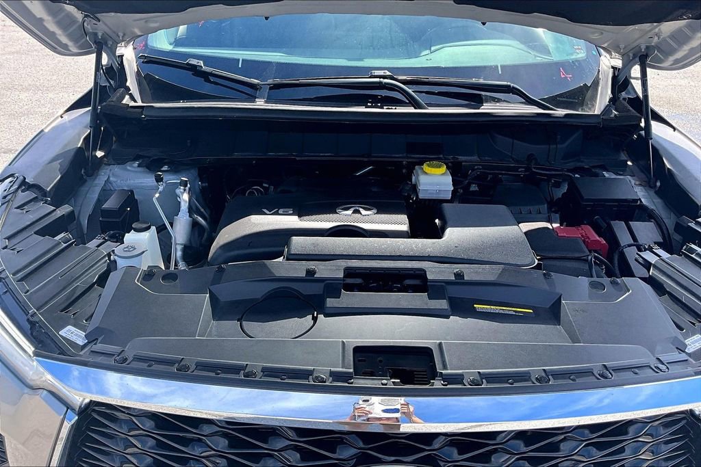 Used 2023 INFINITI QX60 Luxe w/ Performance Audio Package FWD image 30