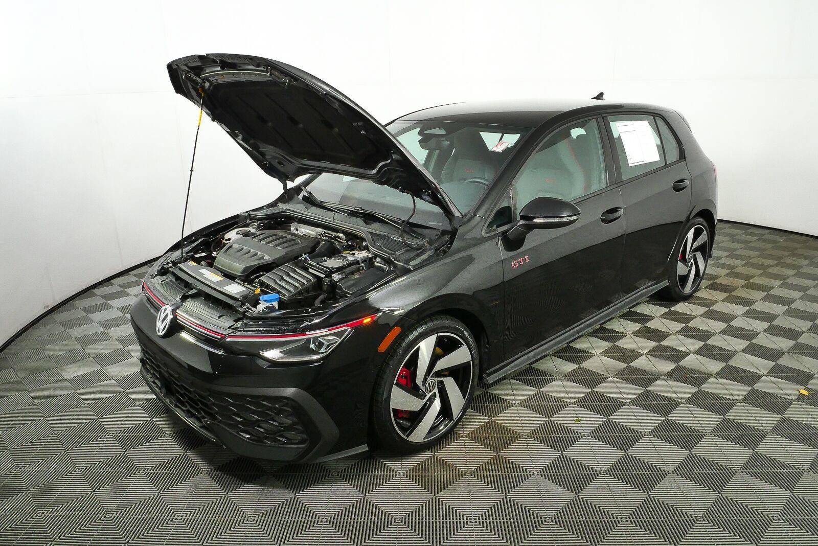 Certified 2026 Volkswagen GTI S FWD image 30