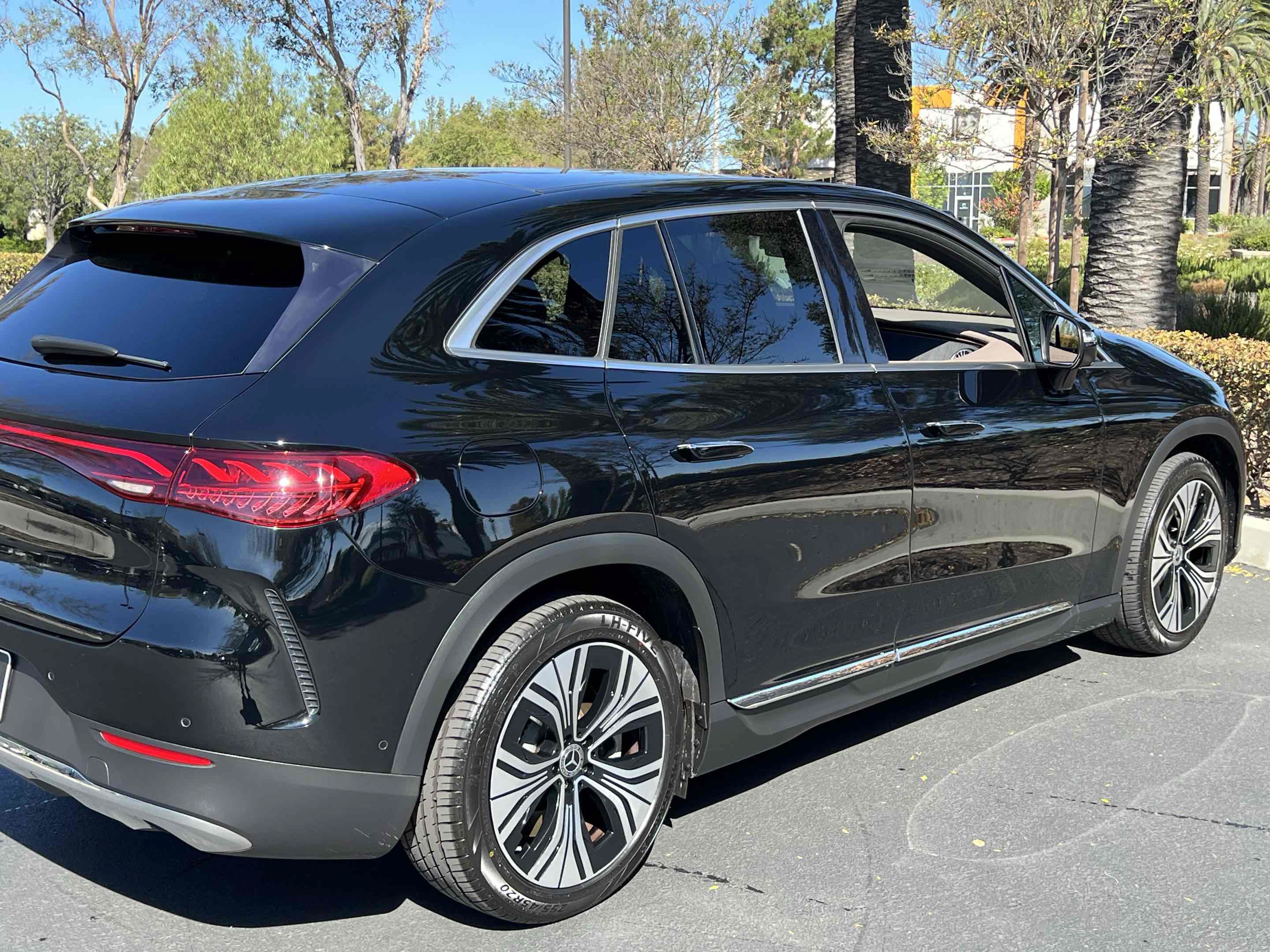 Used 2023 Mercedes-Benz EQE 350+ SUV image 51