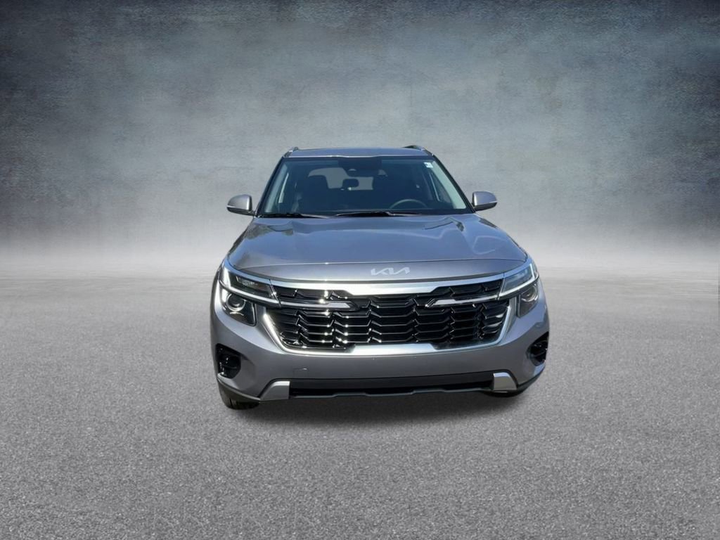 Used 2026 Kia Seltos S image 6