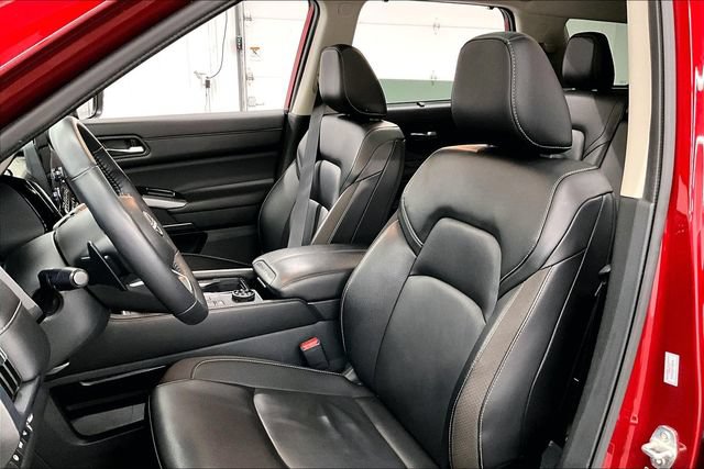 Used 2024 Nissan Pathfinder SL AWD/4WD image 24