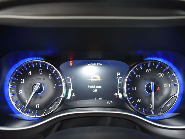 New 2026 Chrysler Pacifica Select FWD image 18