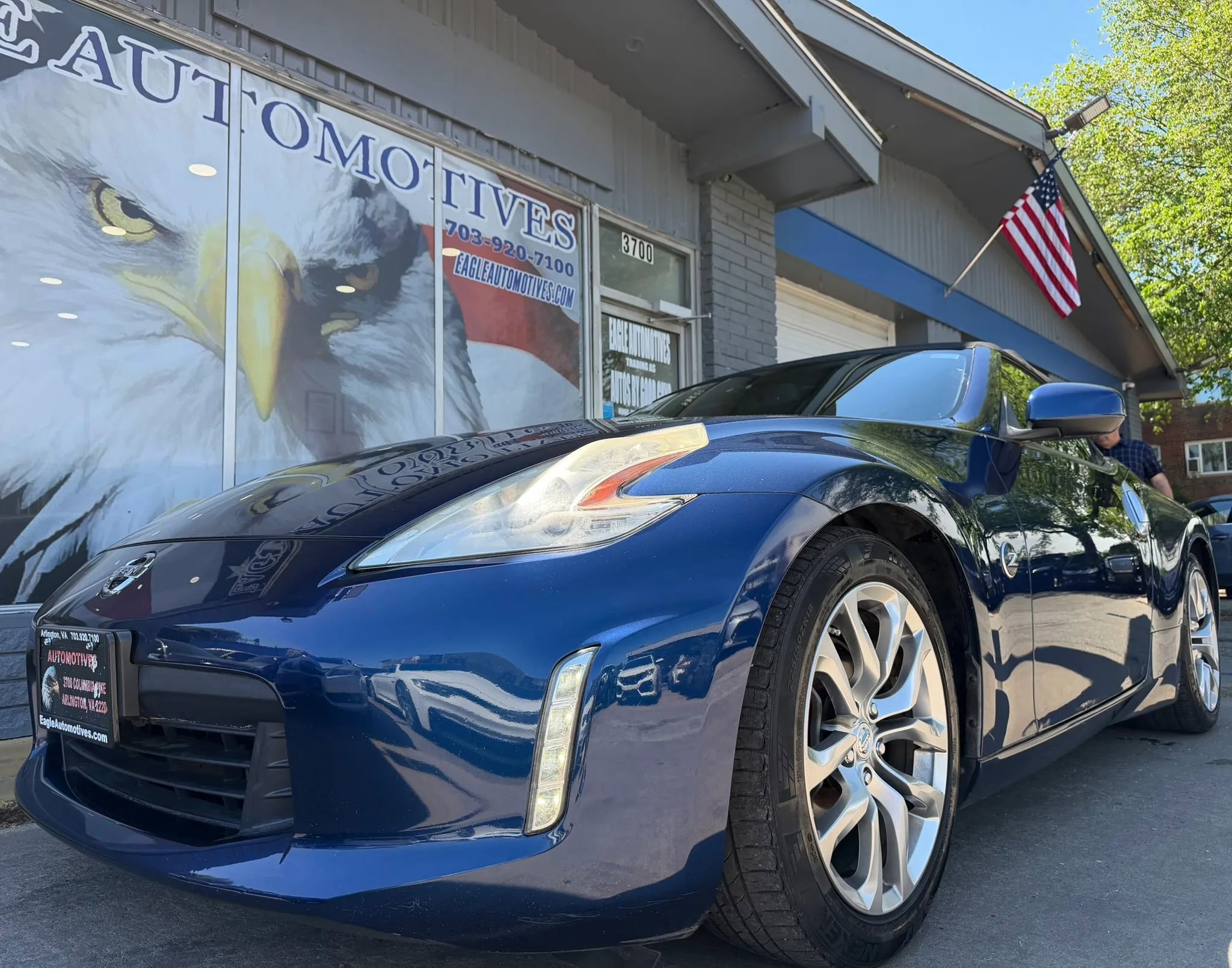 Used 2013 Nissan 370Z Touring RWD image 7