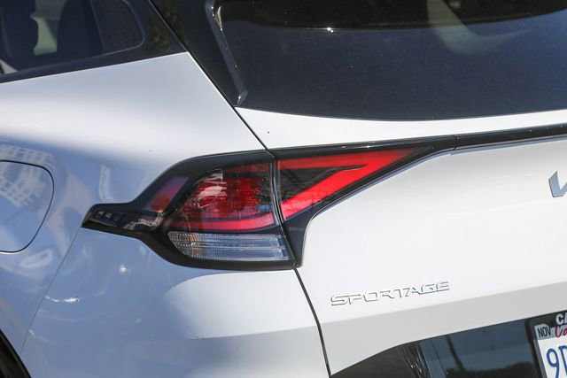 Certified 2023 Kia Sportage SX image 11