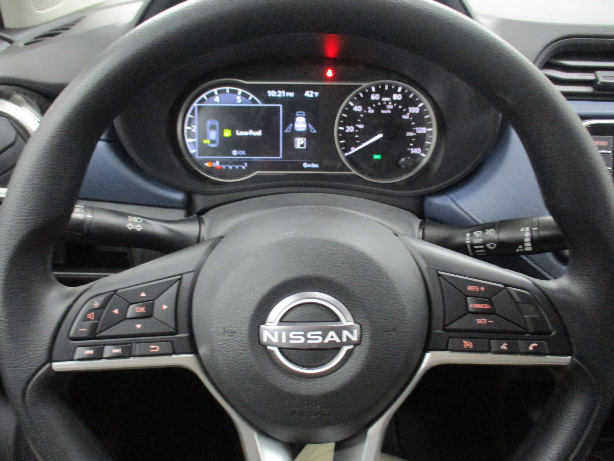 New 2025 Nissan Versa SV w/ Trunk Package image 16