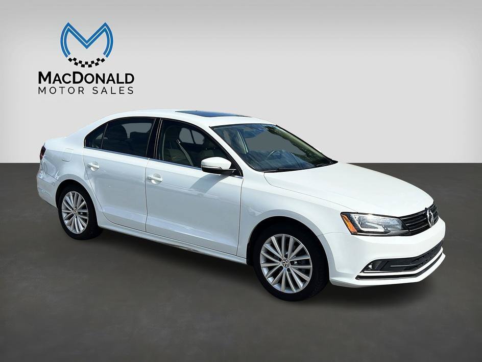 Used 2016 Volkswagen Jetta SEL FWD image 2