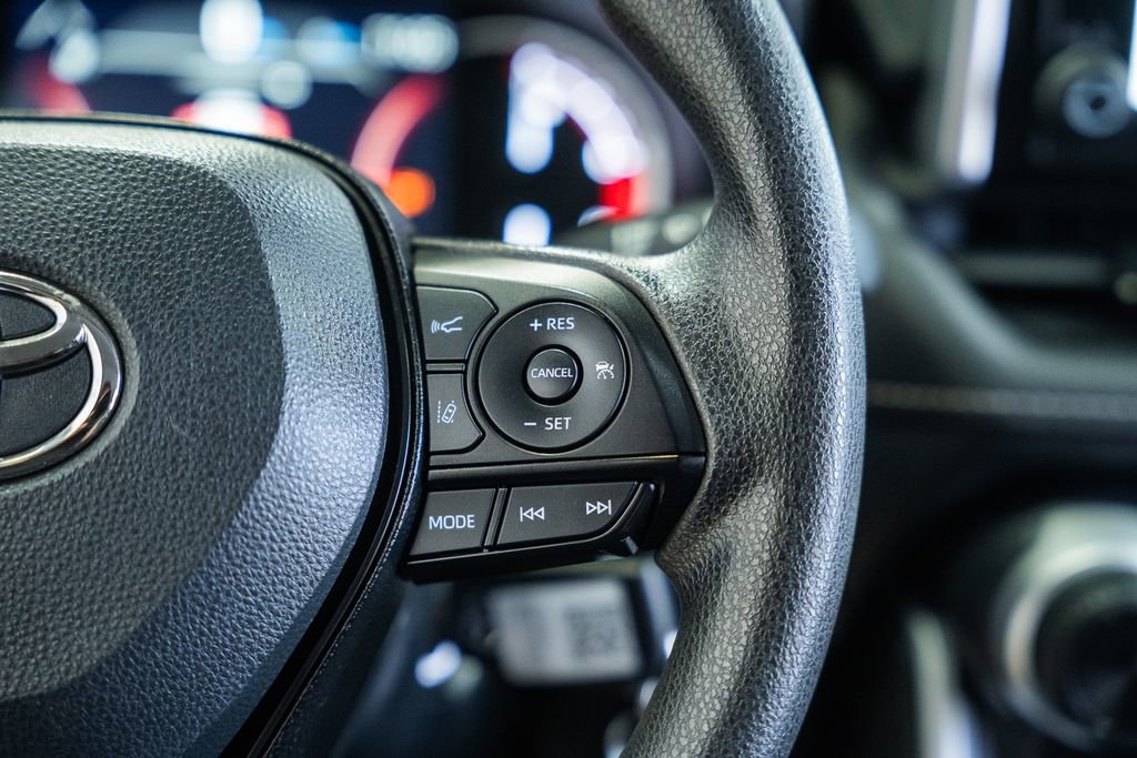 Used 2024 Toyota RAV4 LE image 24