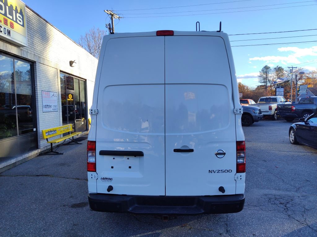 Used 2019 Nissan NV 2500 SV RWD image 7