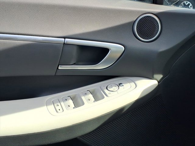 Used 2024 Hyundai Sonata SEL w/ Convenience Package image 23