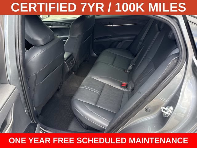 Used 2025 Toyota Camry XSE FWD image 17