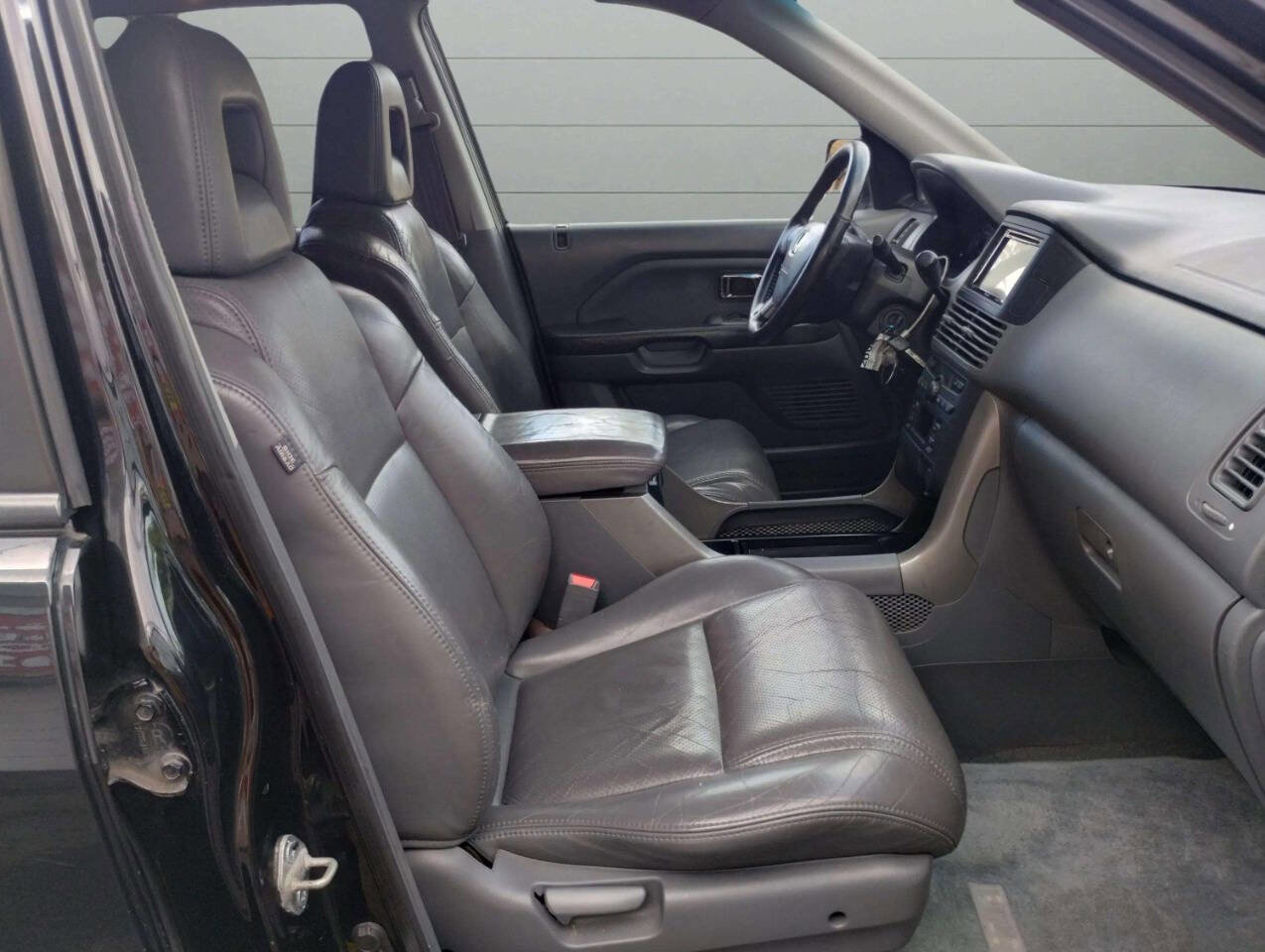Used 2004 Honda Pilot EX image 18