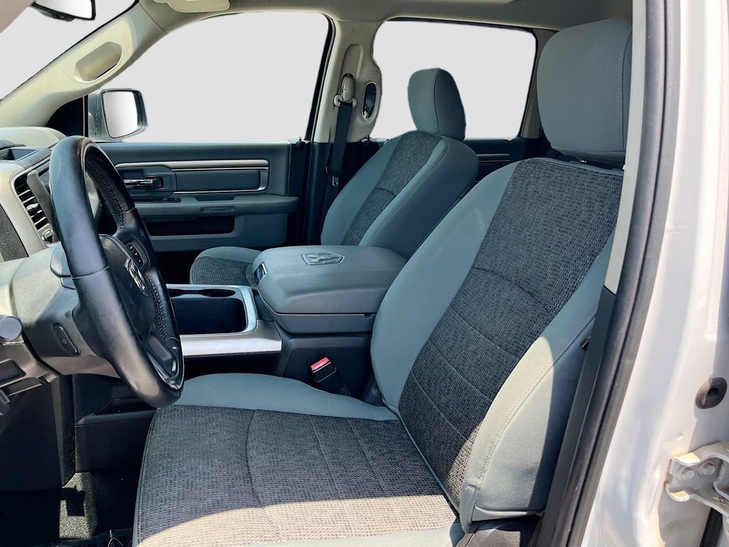 Used 2018 RAM 1500 Big Horn RWD image 19