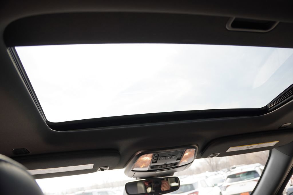 Certified 2025 Dodge Durango GT image 20