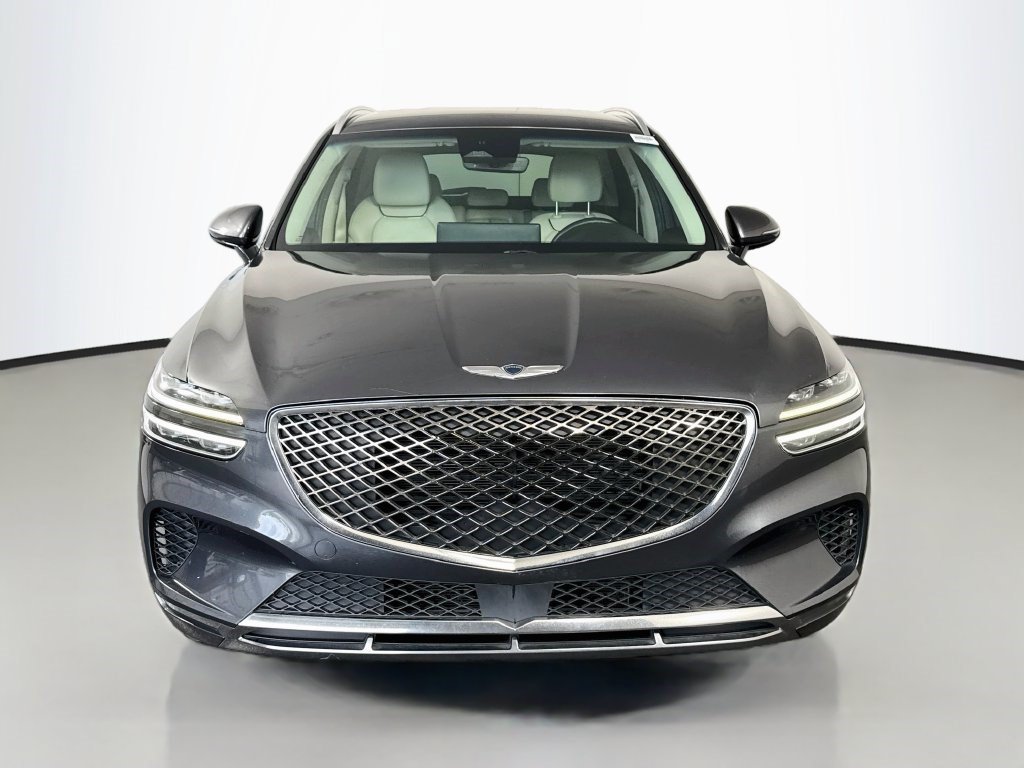 Used 2023 Genesis GV70 2.5T w/ Cargo Package AWD/4WD image 2