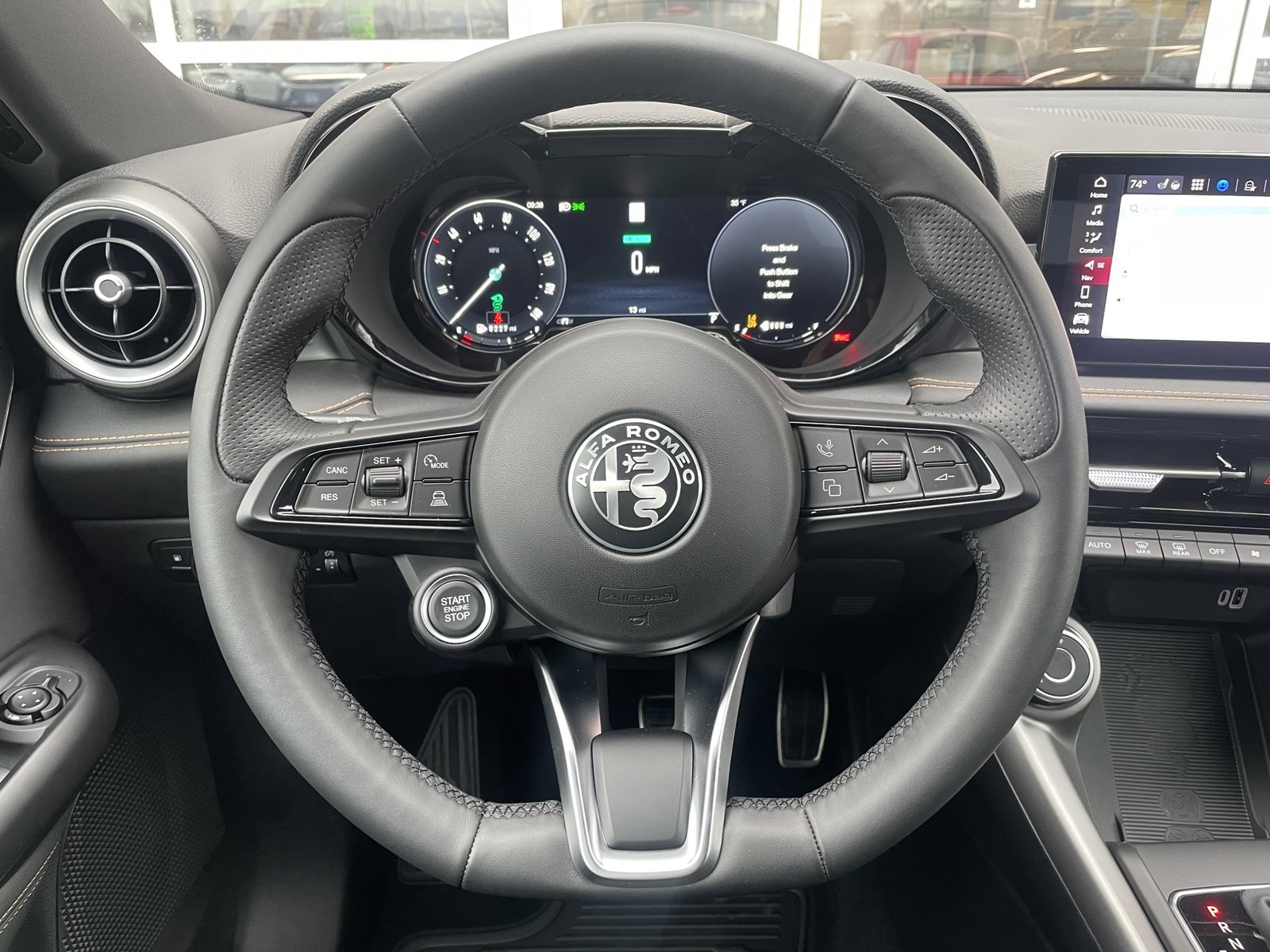 New 2025 Alfa Romeo Tonale AWD/4WD image 16