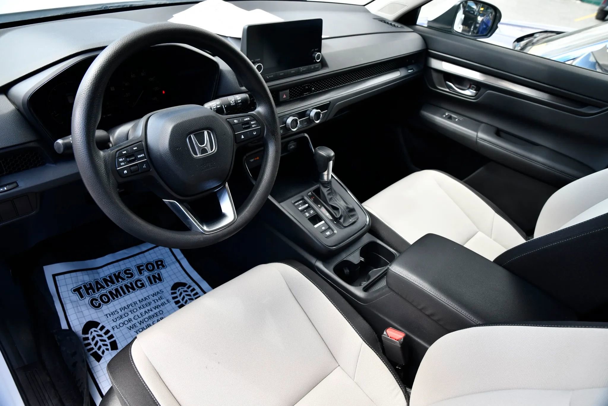 Used 2023 Honda CR-V EX image 12