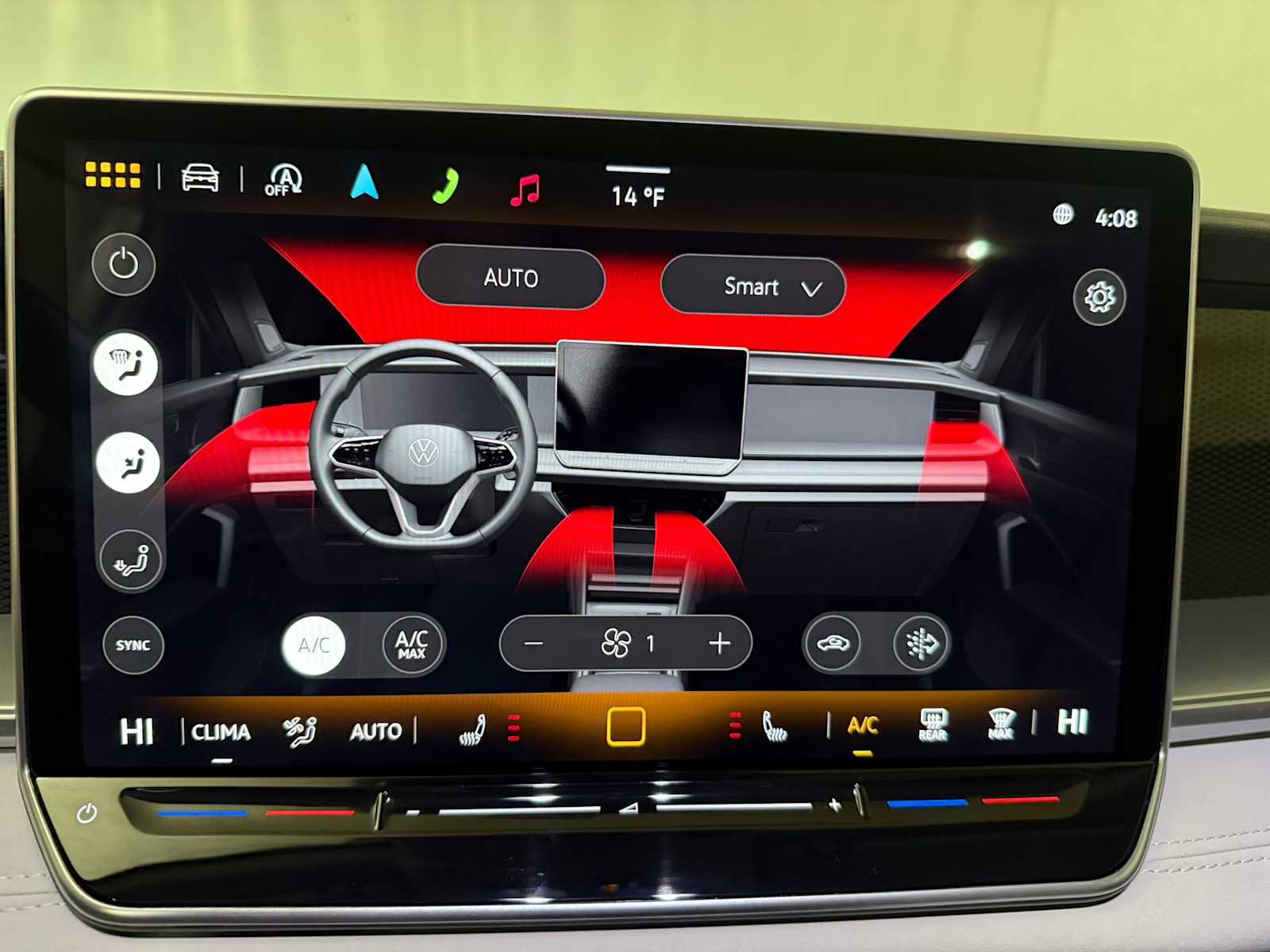 Certified 2025 Volkswagen Tiguan SE w/ Panoramic Sunroof Package image 34