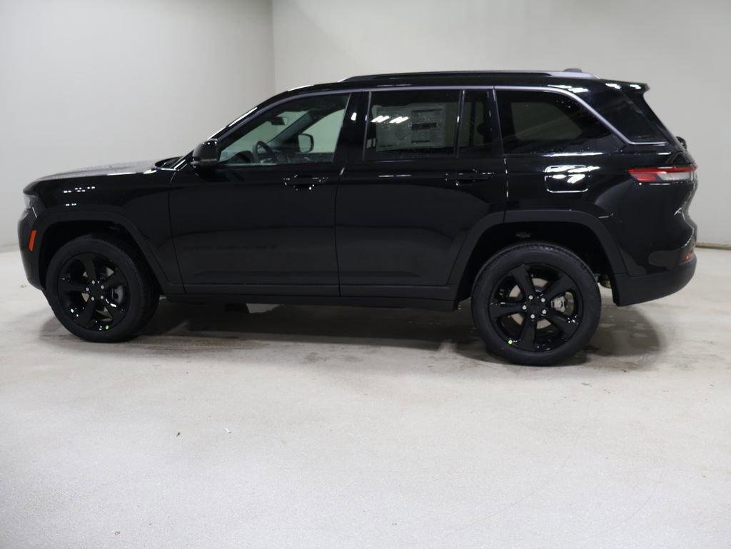 New 2026 Jeep Grand Cherokee Limited AWD/4WD image 4