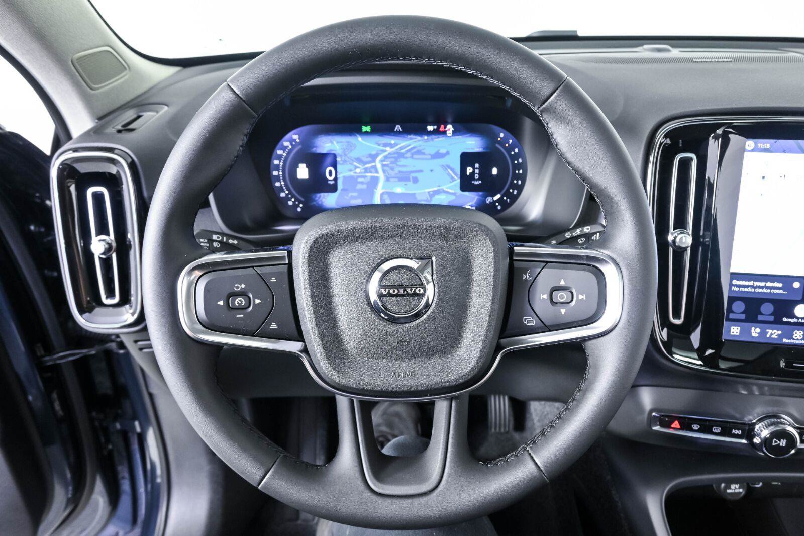 New 2026 Volvo XC40 B5 Ultra w/ Protection Package Premier AWD/4WD image 9