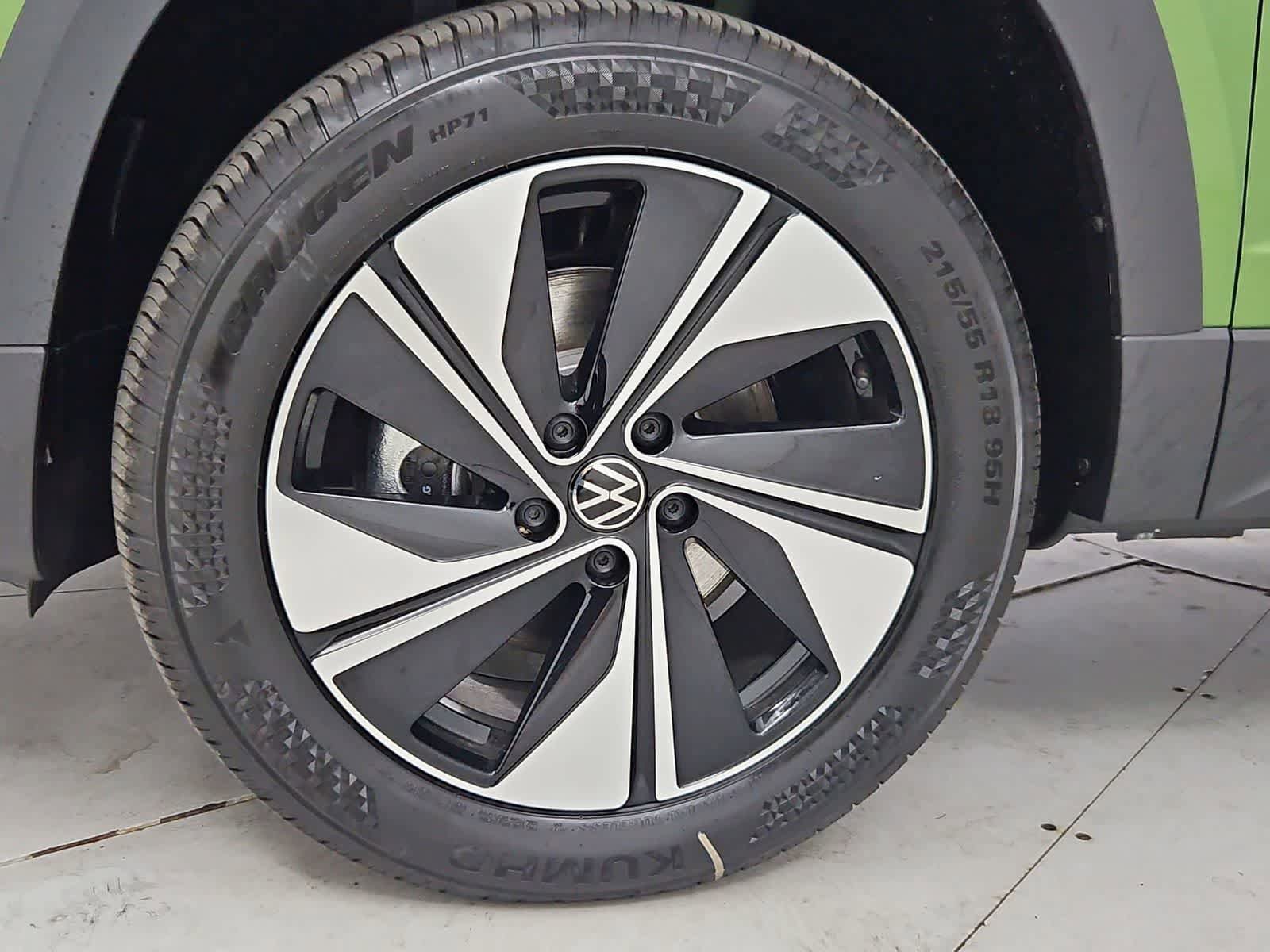 New 2026 Volkswagen Taos SE AWD/4WD image 13