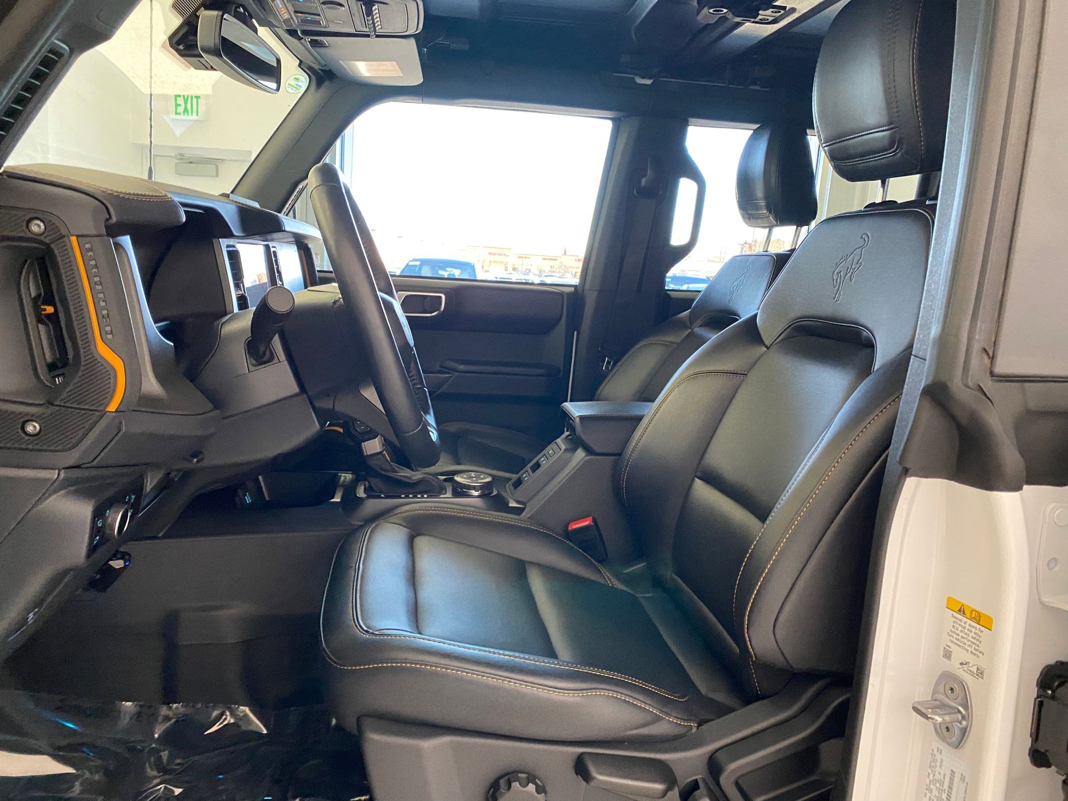 Used 2024 Ford Bronco Badlands image 5