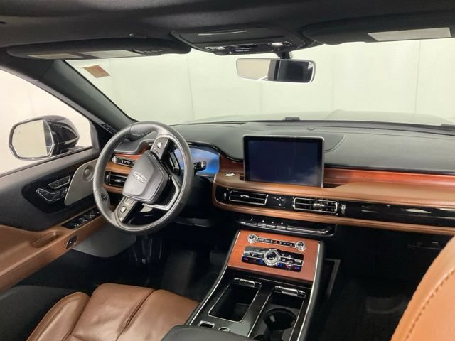 Used 2022 Lincoln Aviator Reserve w/ Equipment Group 201A AWD/4WD image 32