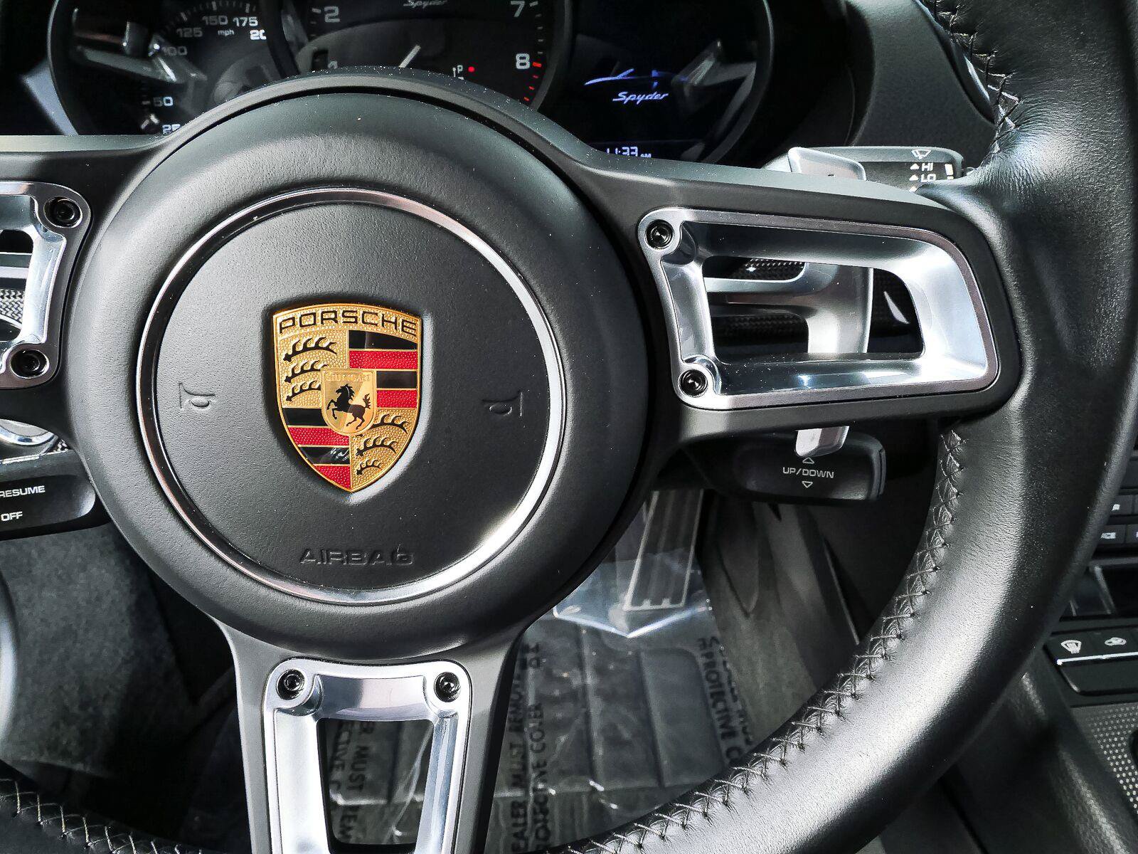 Used 2021 Porsche 718 Boxster Spyder RWD image 21