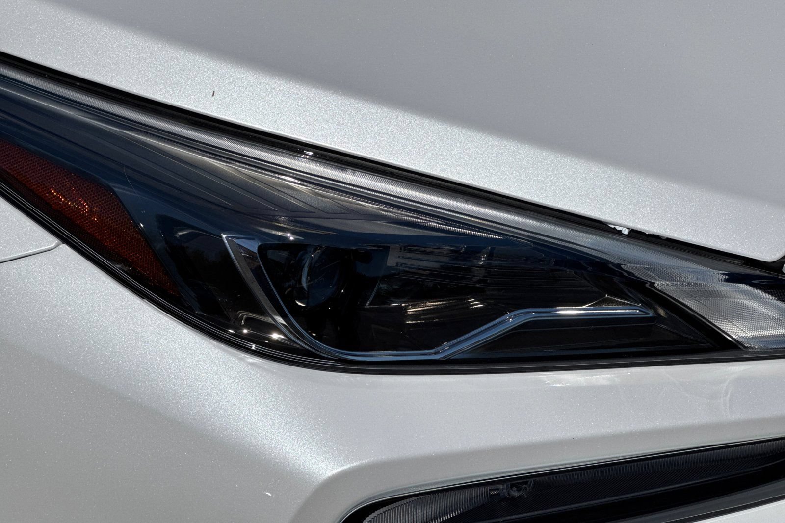 New 2026 Toyota Mirai RWD image 31