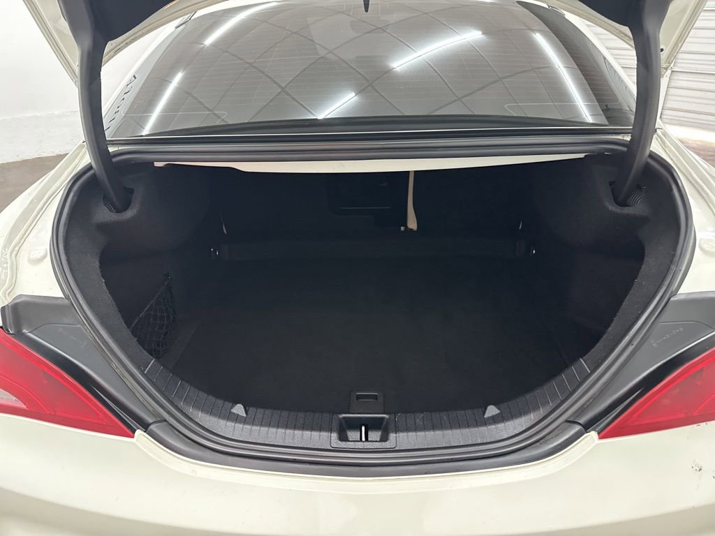 Used 2016 Mercedes-Benz CLA 250 image 15