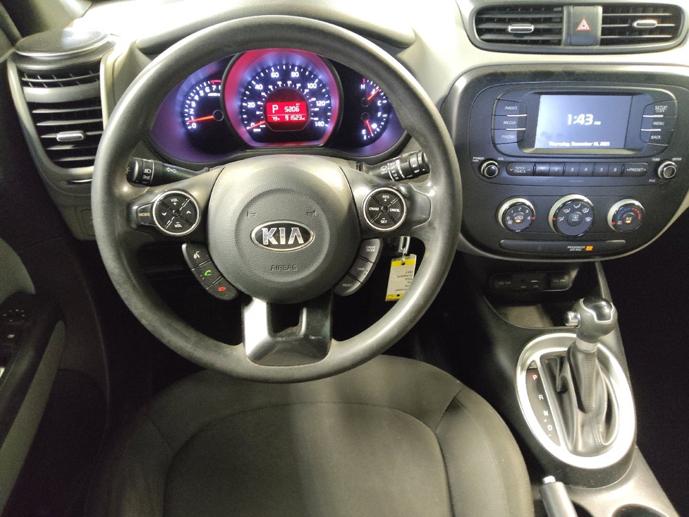 Used 2018 Kia Soul FWD image 22